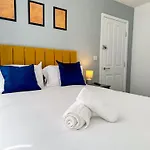Longford Retreat 4br En-suite Entire Hébergement de vacances Middlesbrough